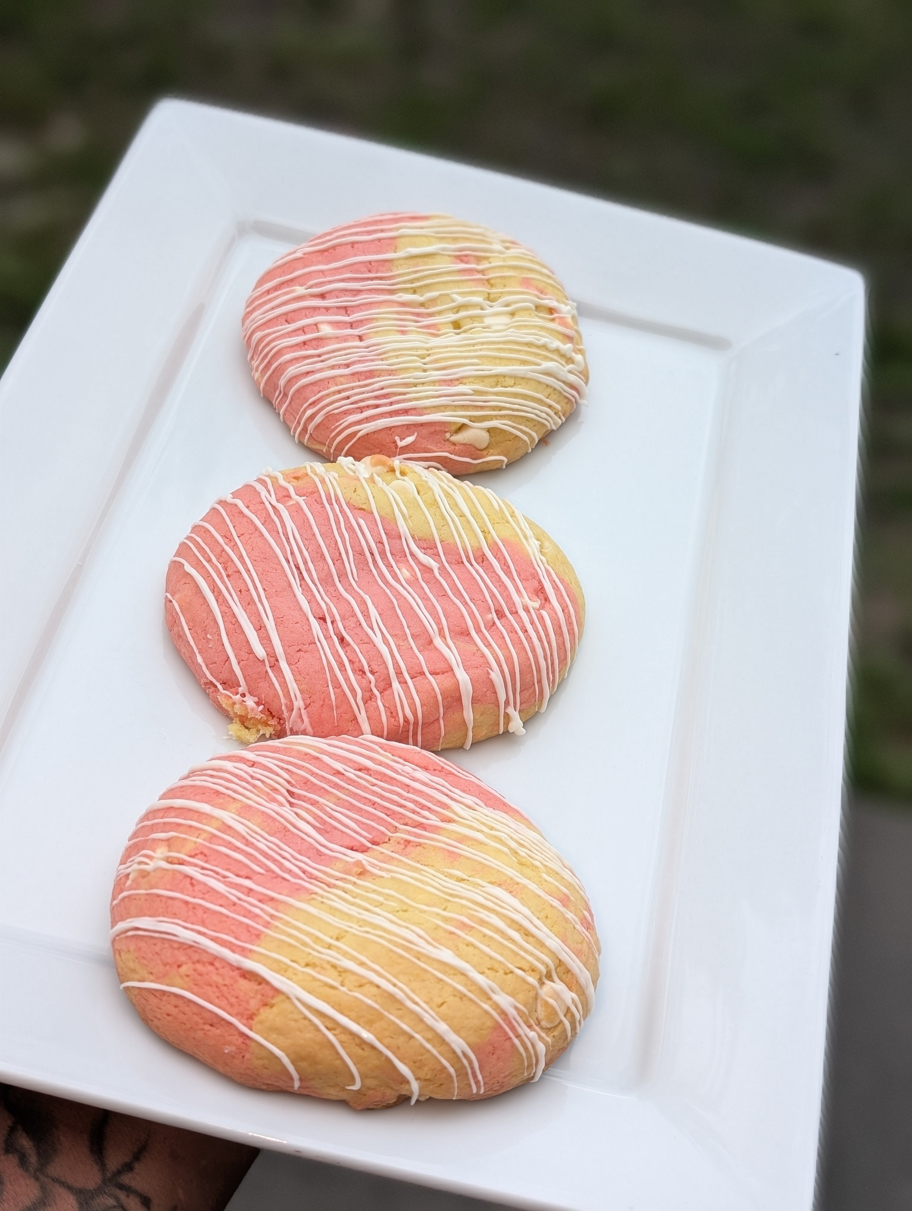 Strawberry Lemonade Cookies